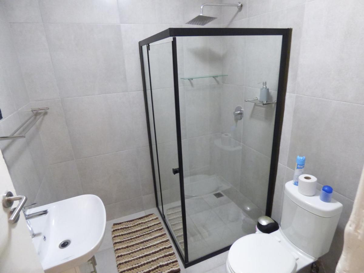 Хостел Tsumeb Backpackers & Safari Экстерьер фото